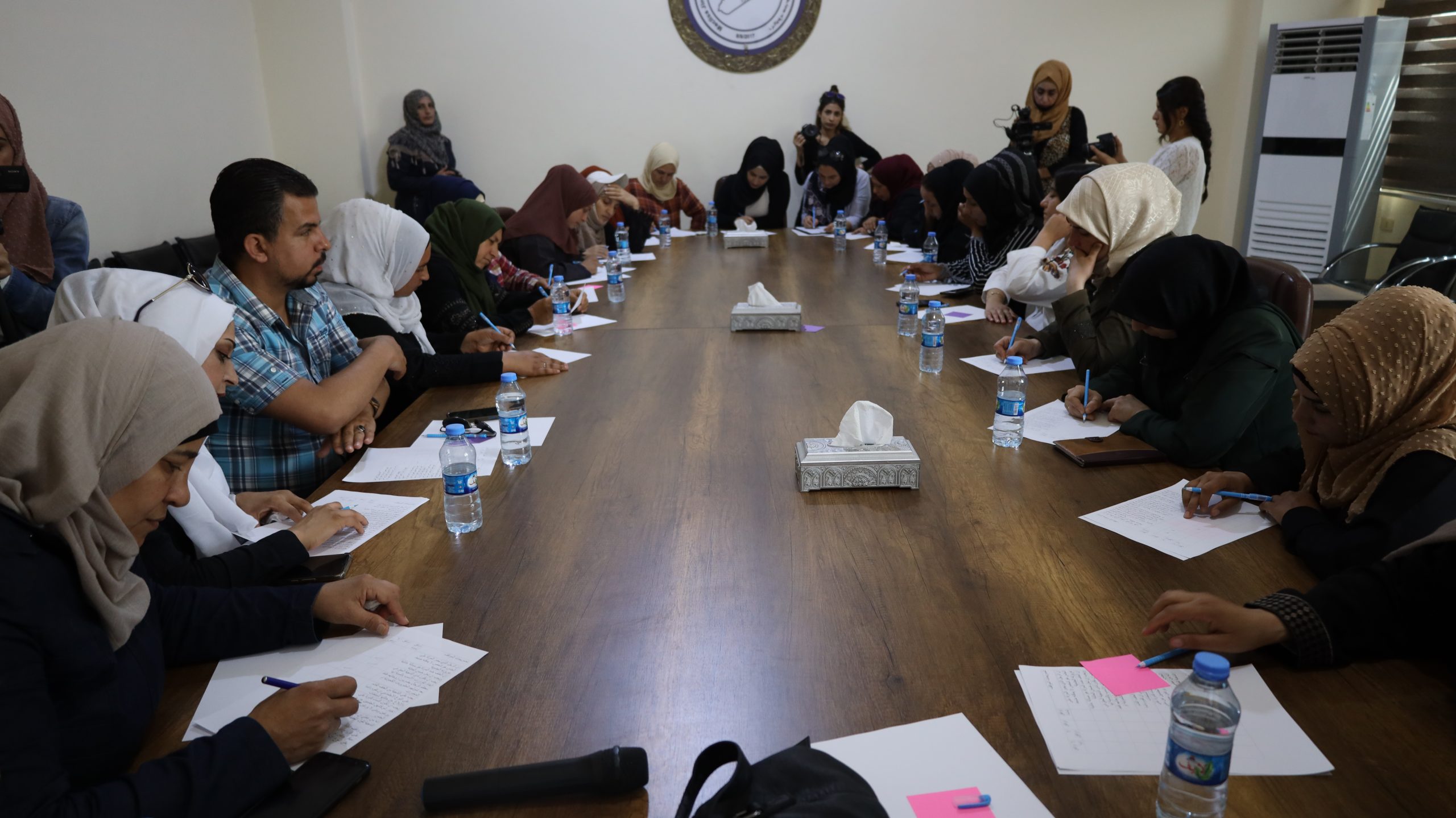 مجلس المرأة السورية خلال ورشة عمل يناقش العنف الإجتماعي