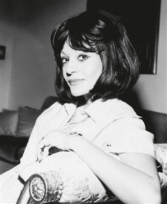 غادة السمان لامست عبر مفرداتها الأدبية كافة القضايا الخاصة بالمرأة