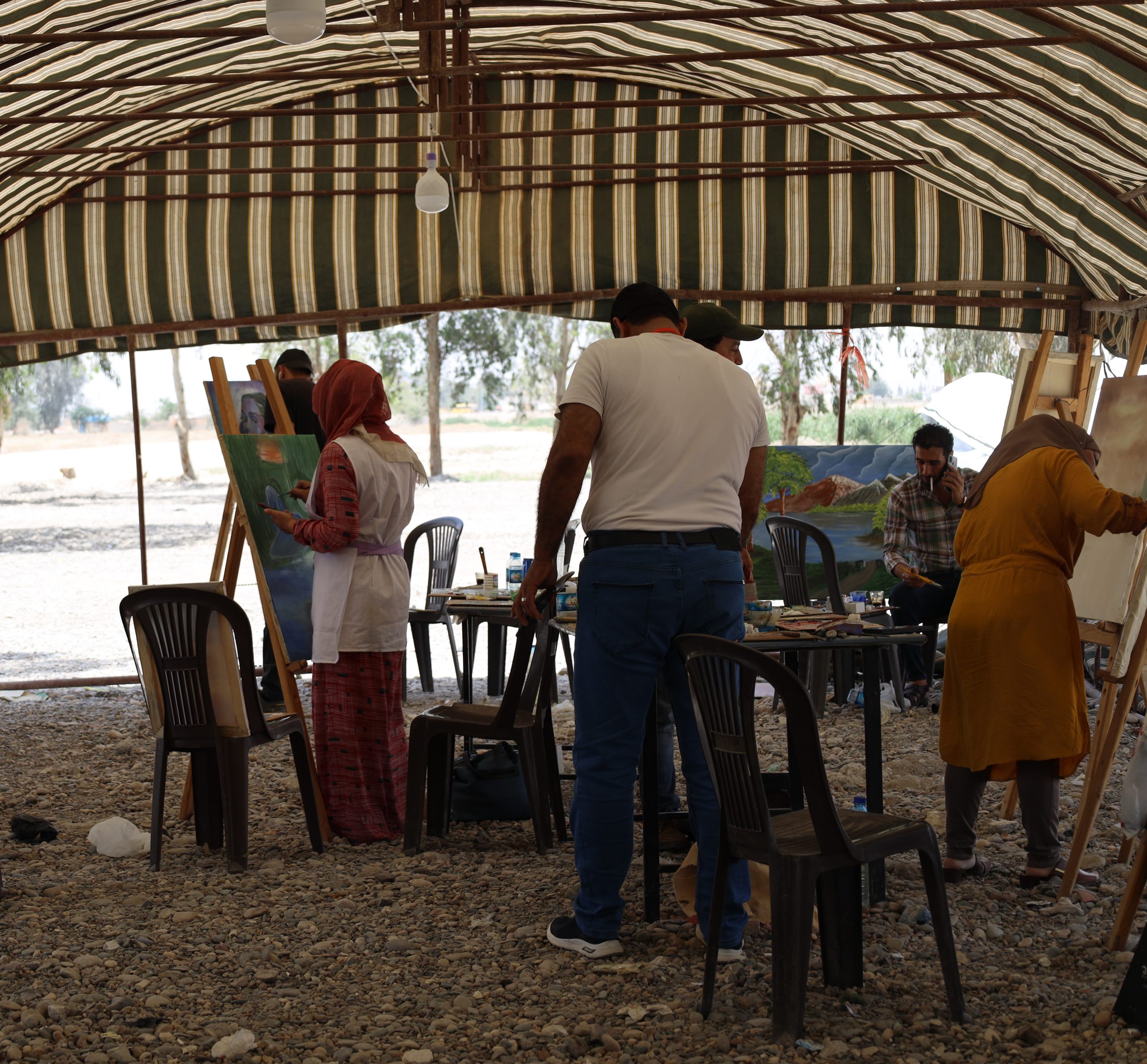 الملتقى الأول للفن التشكيلي في الرقة يجمع فنانين من كافه المناطق