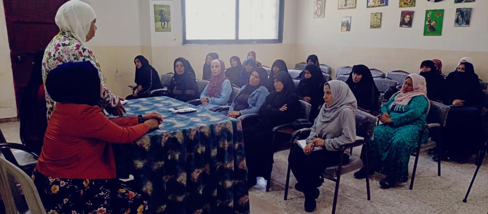 لجنة الشؤون الاجتماعية والعمل في منبج تفتتح أكاديمية خاصة بأمهات وزوجات الشهداء