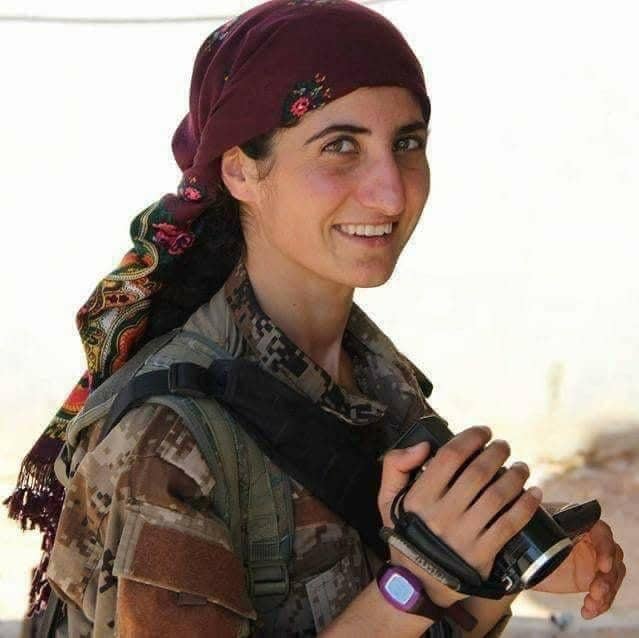 أيلول نوهلات “ناضلت بكاميرتها بكل إرادة لإبراز الجوهر الحقيقي لمقاومة المرأة”