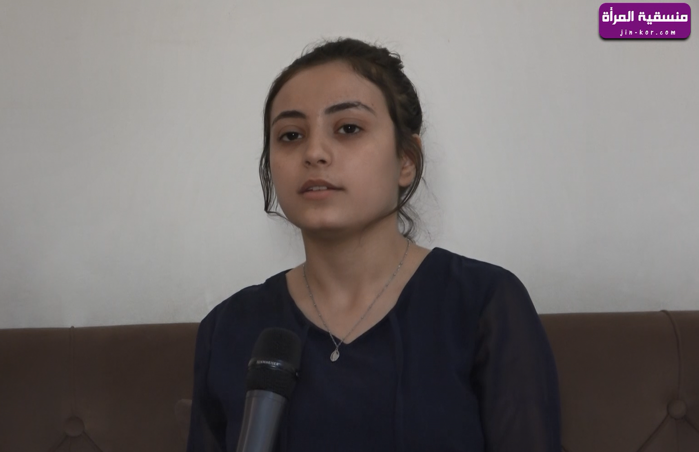 منة الله الطعمة موهبة فنية لامعة انفردت بخصوصيتها في آداء اللون الفلكلوري الفراتي