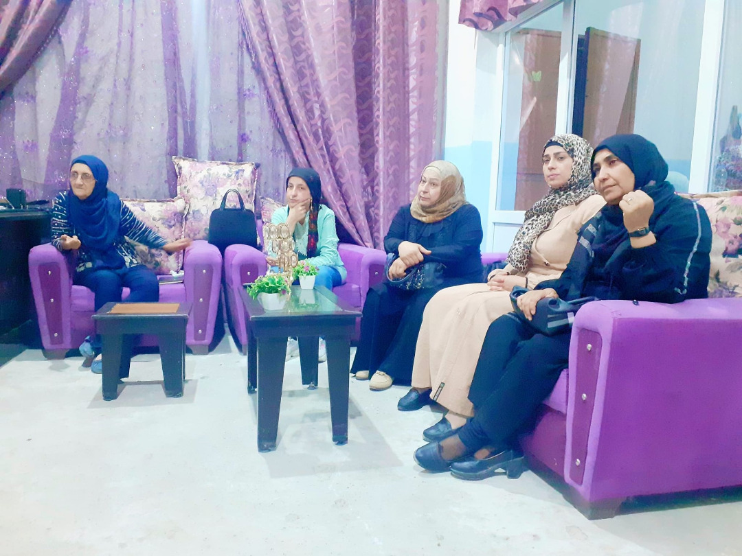 لجنة المرأة في منبج تعقد اجتماعها الشهري مع مكاتب المرأة في اللجان والمؤسسات