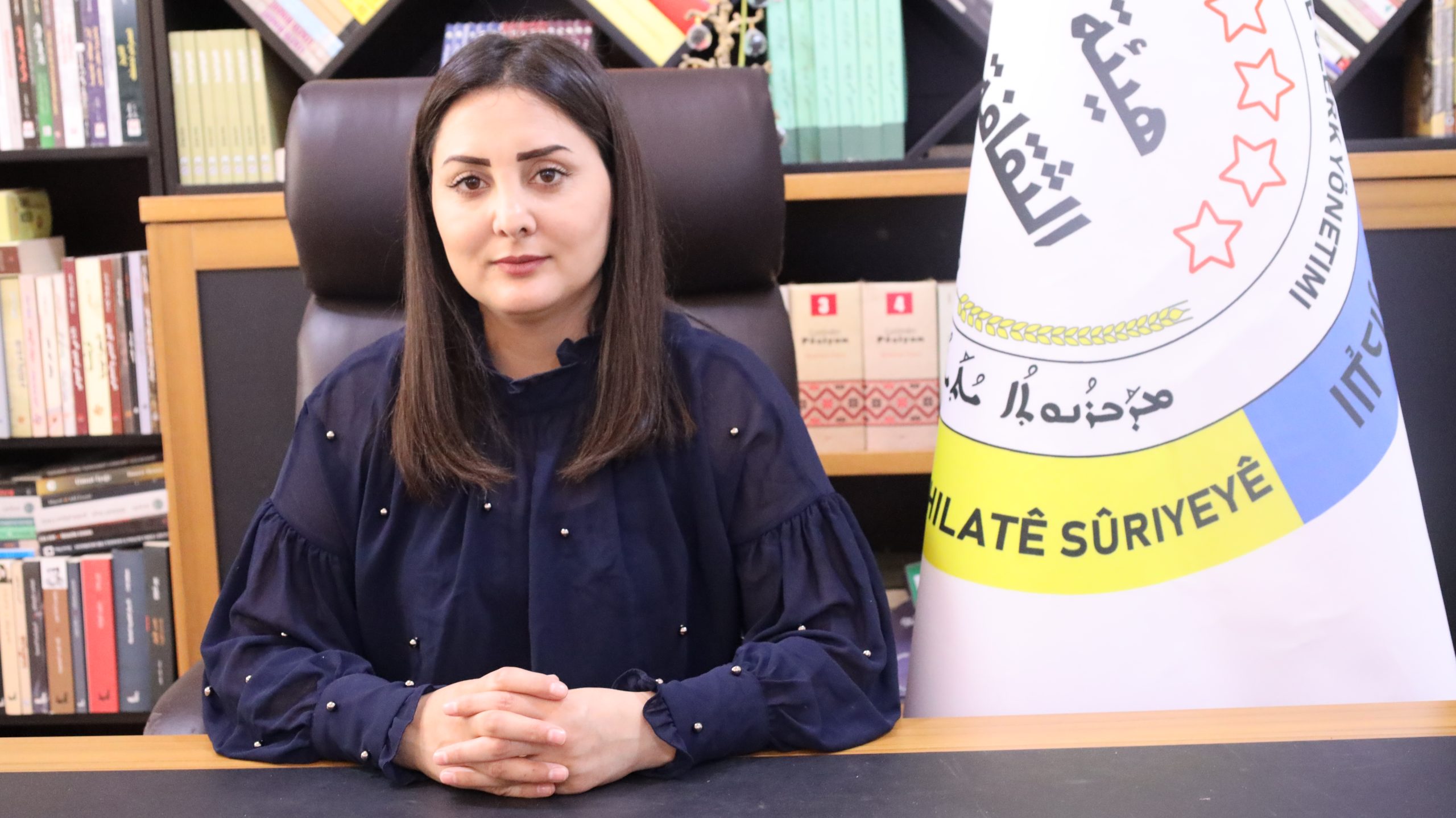 روناهي حسن ” مشروع الإدارة الذاتية هو وليدة لتضحيات الشهداء ومقاومة شعوب شمال وشرق سوريا بكافة مكوناتها