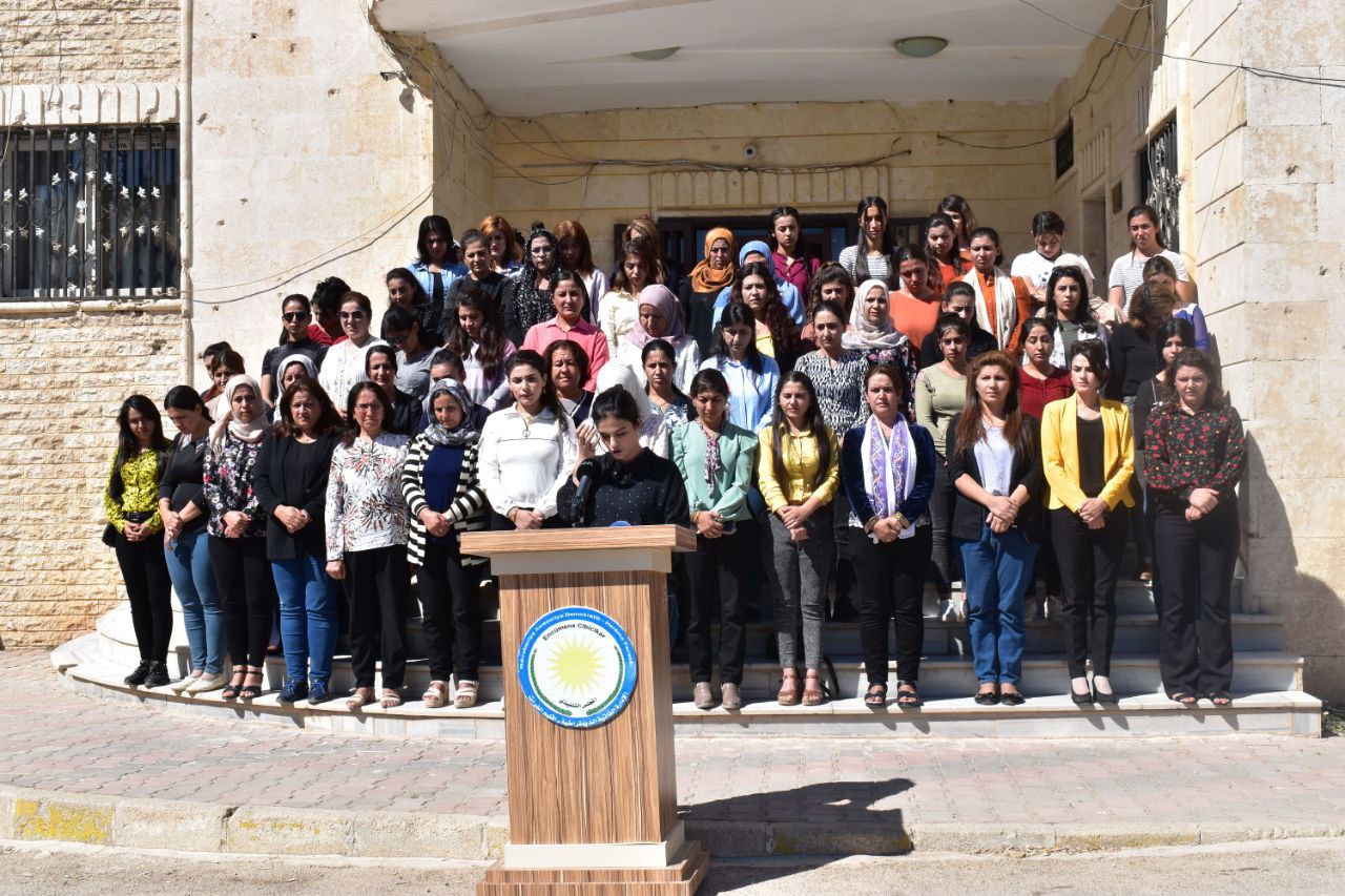 منسقية المرأة في الفرات تدين استهداف الاحتلال التركي للرئاسة المشتركة لمكتب العدل والإصلاح