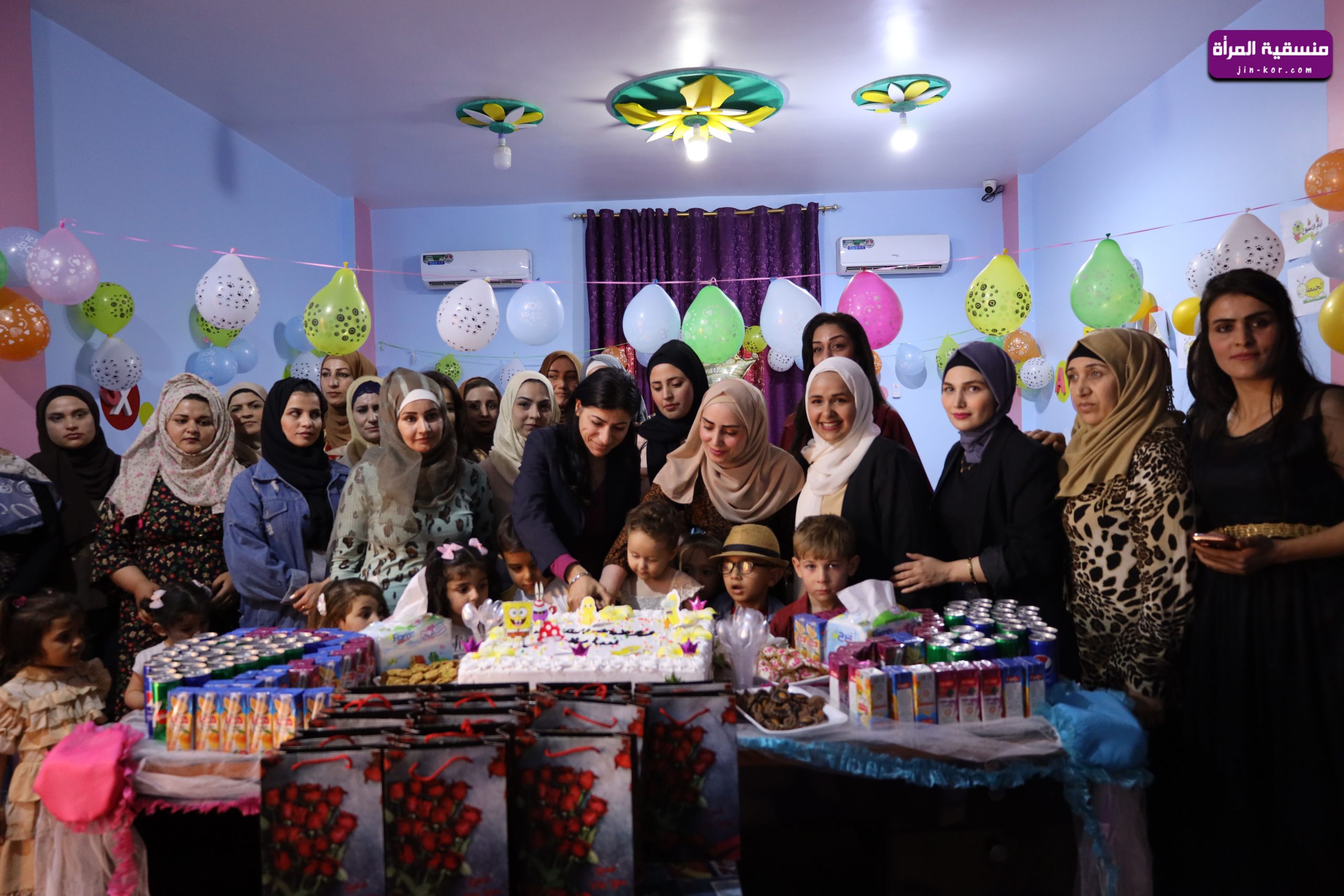 منسقية المرأة في الإدارة الذاتية تُشارك في احتفالية لأطفال روضة وحضانة الشهيدة سارة