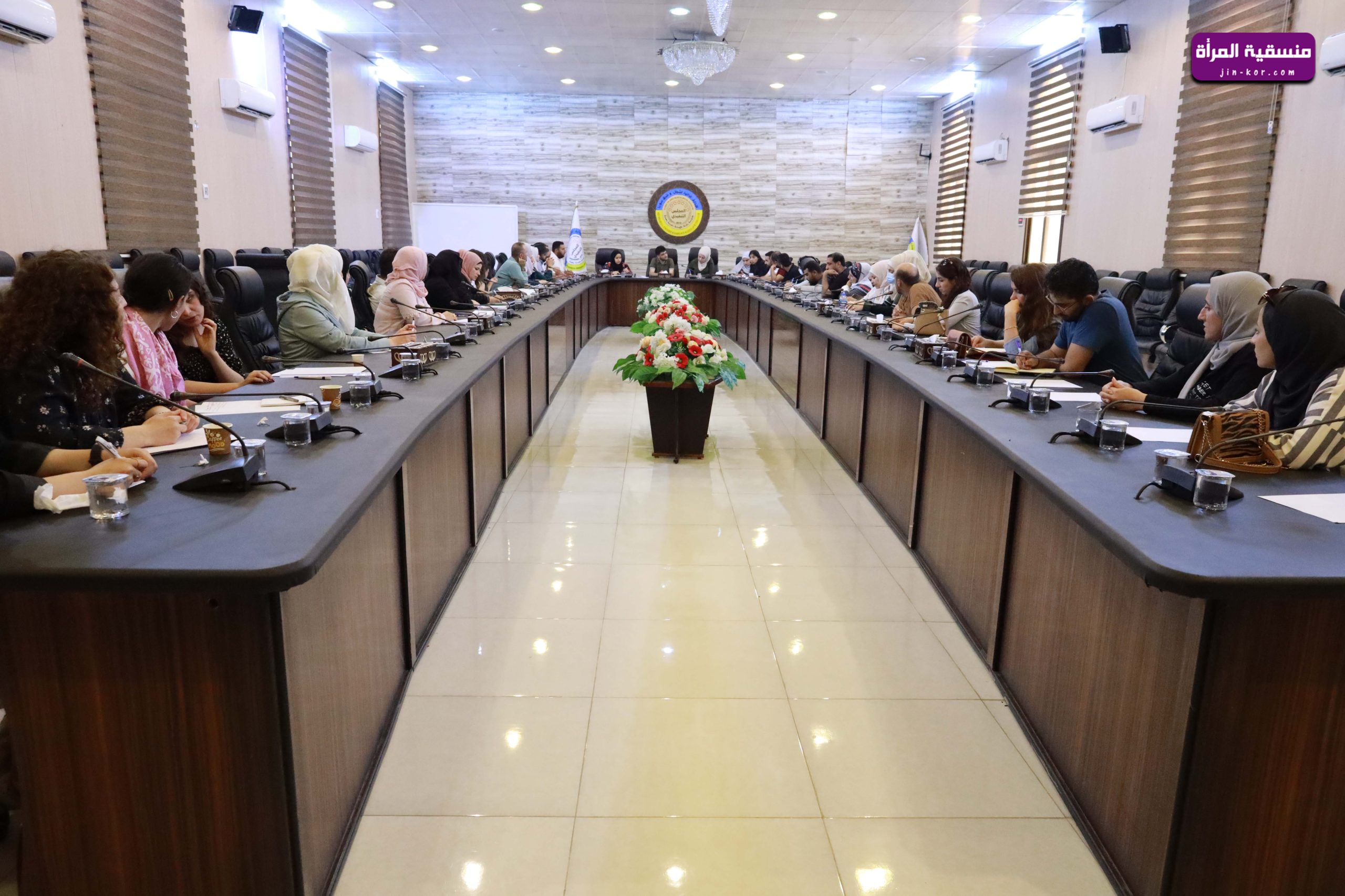 وضع خطة عمل سنوية مشتركة ونشر قانون الأسرة والطفل.. أبرز مخرجات اجتماع هيئة المرأة في الإدارة الذاتية مع المنظمات