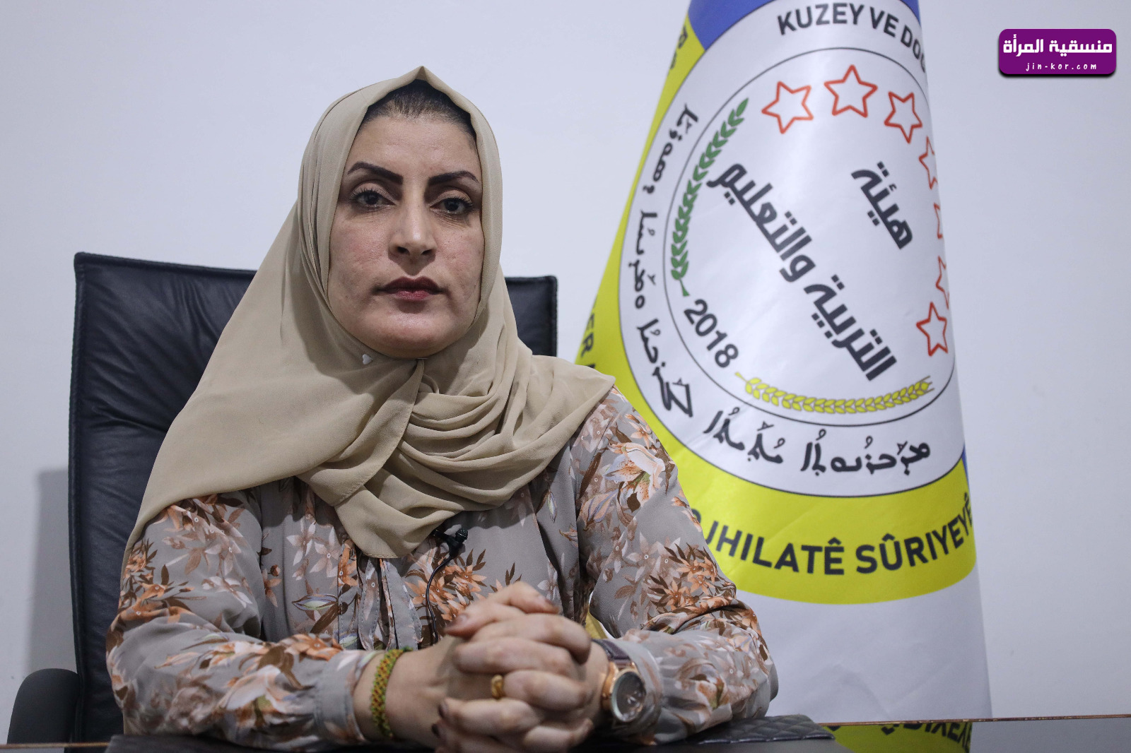 خولة العيسى.. أكثر من 26 ألف معلمة ضمن هيئات ولجان التربية والتعليم في مناطق الإدارة الذاتية