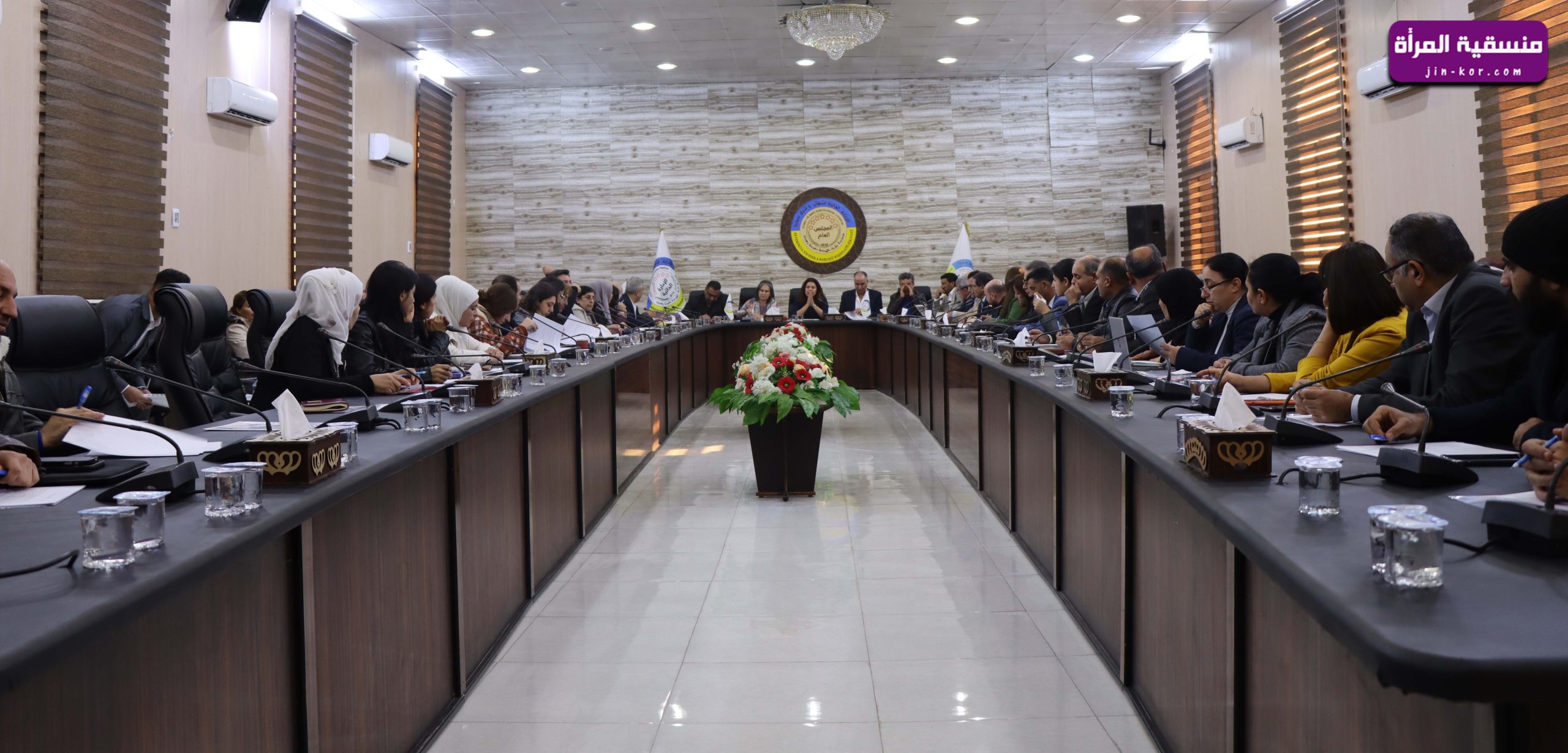 اللجنة الموسعة تنهي صياغة مسودة العقد الاجتماعي الجديد