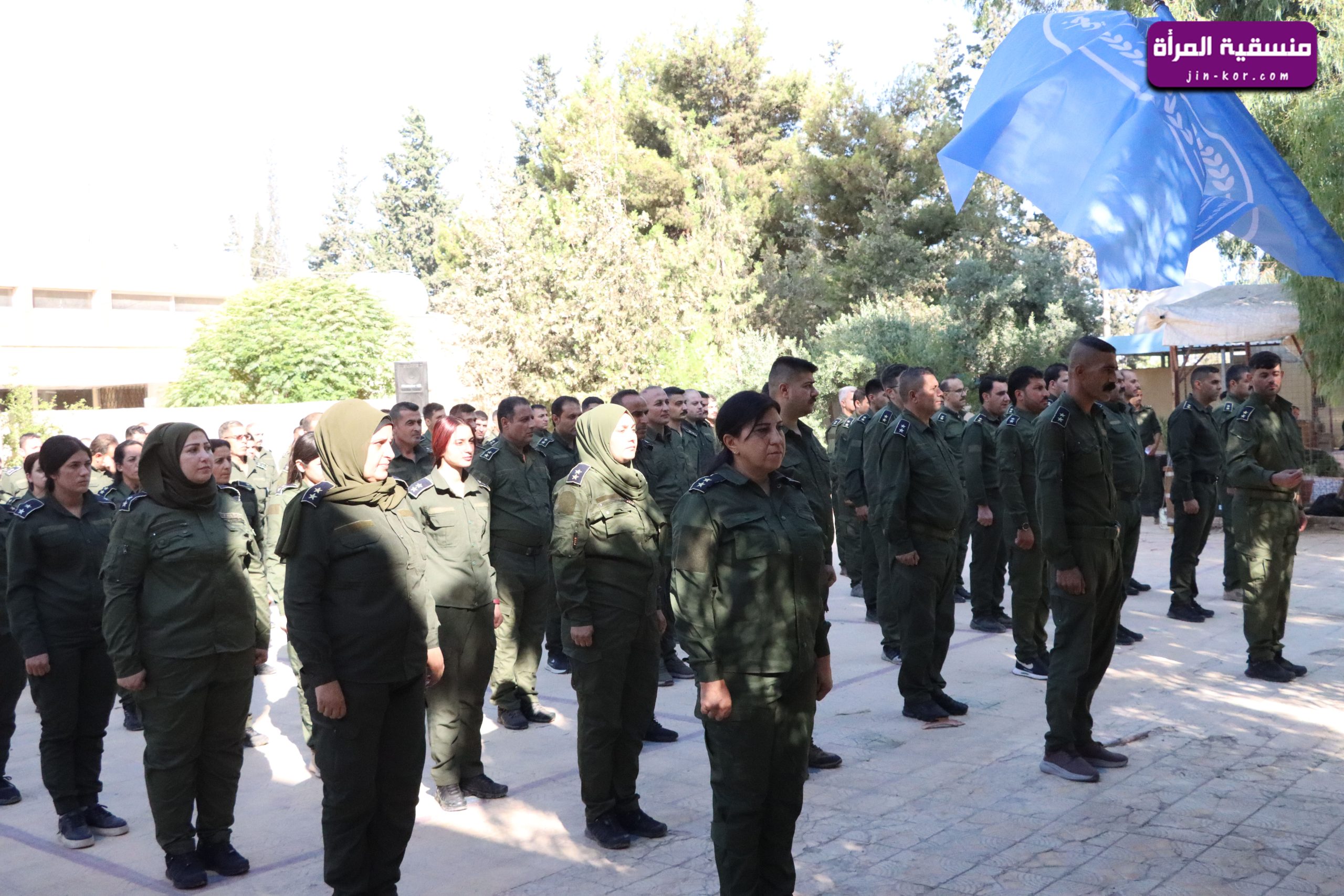 تخريج دورة جديدة من ضباط قوى الأمن الداخلي