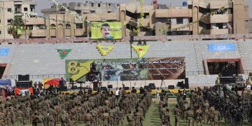 أهالي الرقة يحيون الذكرى الثامنة لتحرير مدينتهم