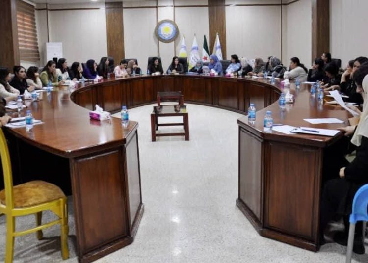 منسقية المرأة في مقاطعة الفرات تعقد اجتماعها الشهري وتقرّ خطة عمل جديدة