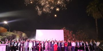 جامعة الشرق في الرقة تخرج الدفعة الأولى من طلابها