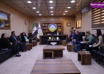 وفد صحفي يوناني يزور مجلس الشعوب الديمقراطي للتعرّف على تجربة الإدارة الذاتية