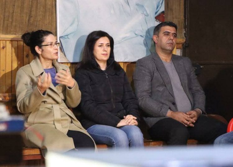 وفد من الإدارة الذاتية يزور كومينات قامشلو