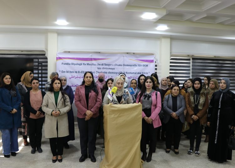 منسقية المرأة تشارك بندوة حوارية حول العنف ضد المرأة