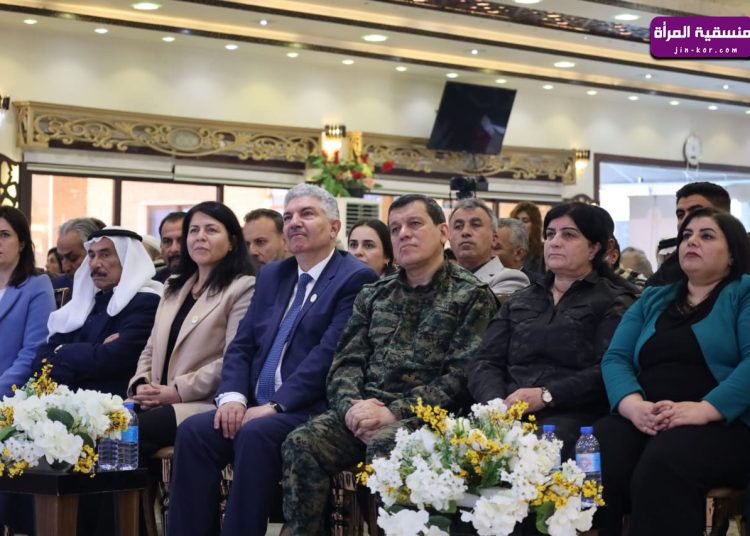 وفد من الإدارة الذاتية يشارك باحتفالية الذكرى العاشرة لتأسيس مجلس سوريا الديمقراطية
